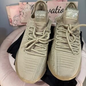 Madden glitter sneakers - preeowned